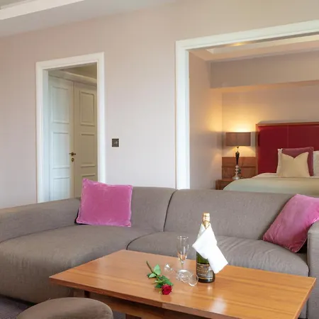 Park & Leisure Club Ireland