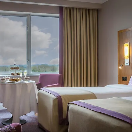 Park & Leisure Club Ireland 4* Charleville