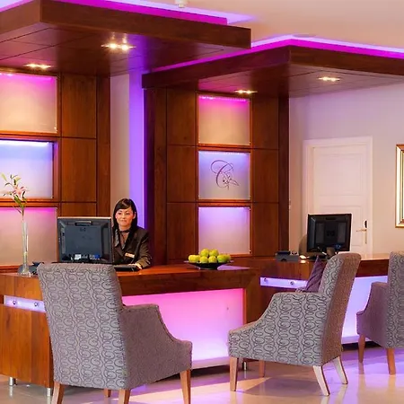 Hotel Park & Leisure Club Ireland 4*