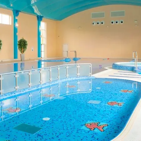 Park & Leisure Club Ireland 4*